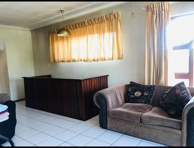 4 BEDROOM FREESTANDING FOR SALE IN MARBURG